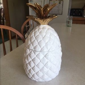 Pineapple Cookie Jar